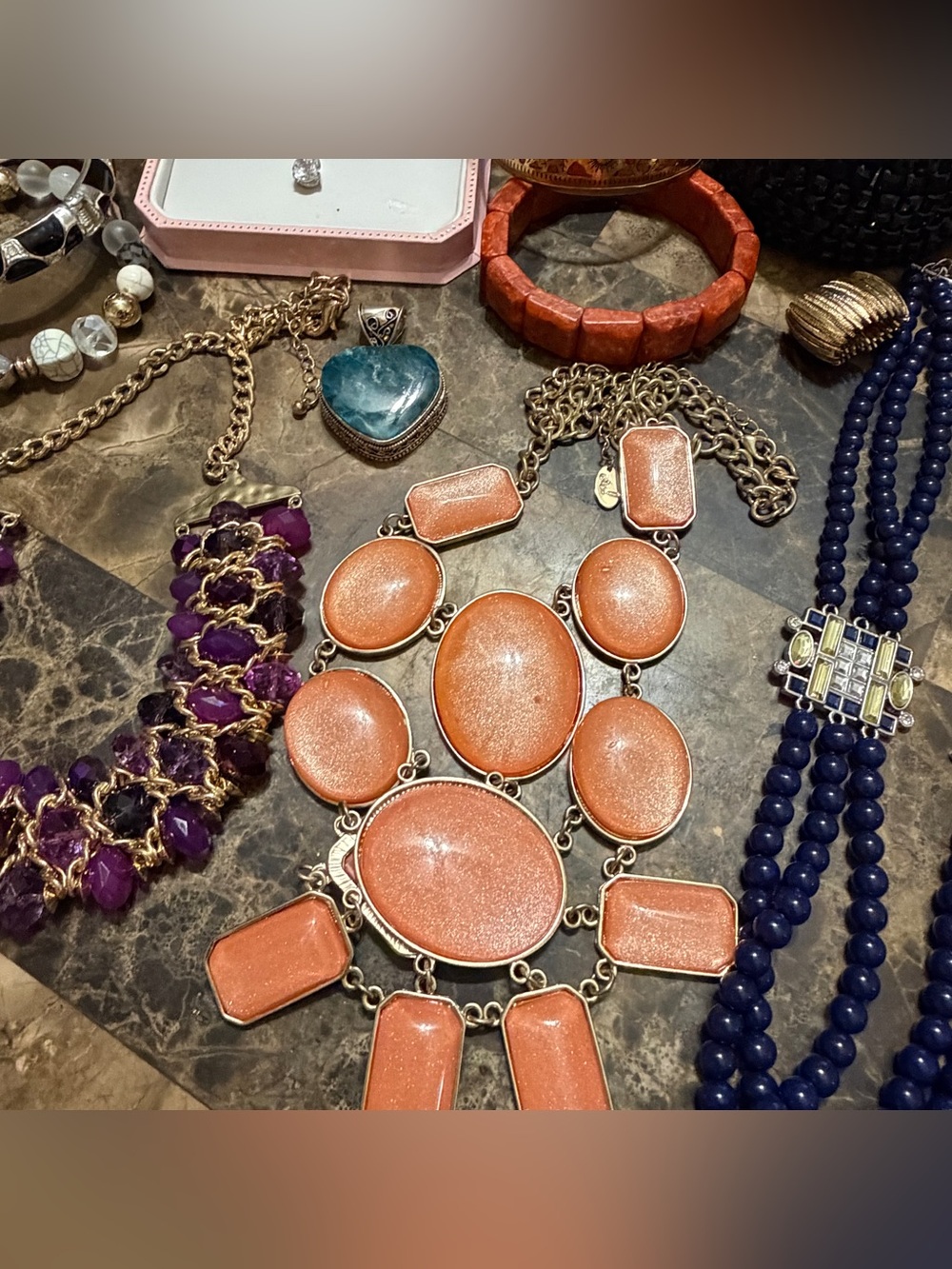 Jewelry bundle - Picture 3 of 8